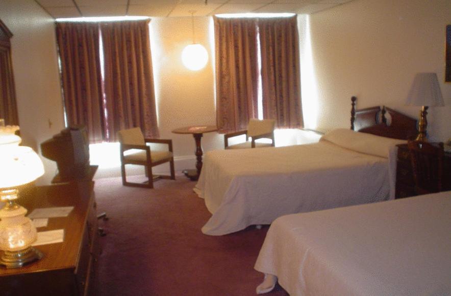 Old National Hotel Bath Bagian luar foto